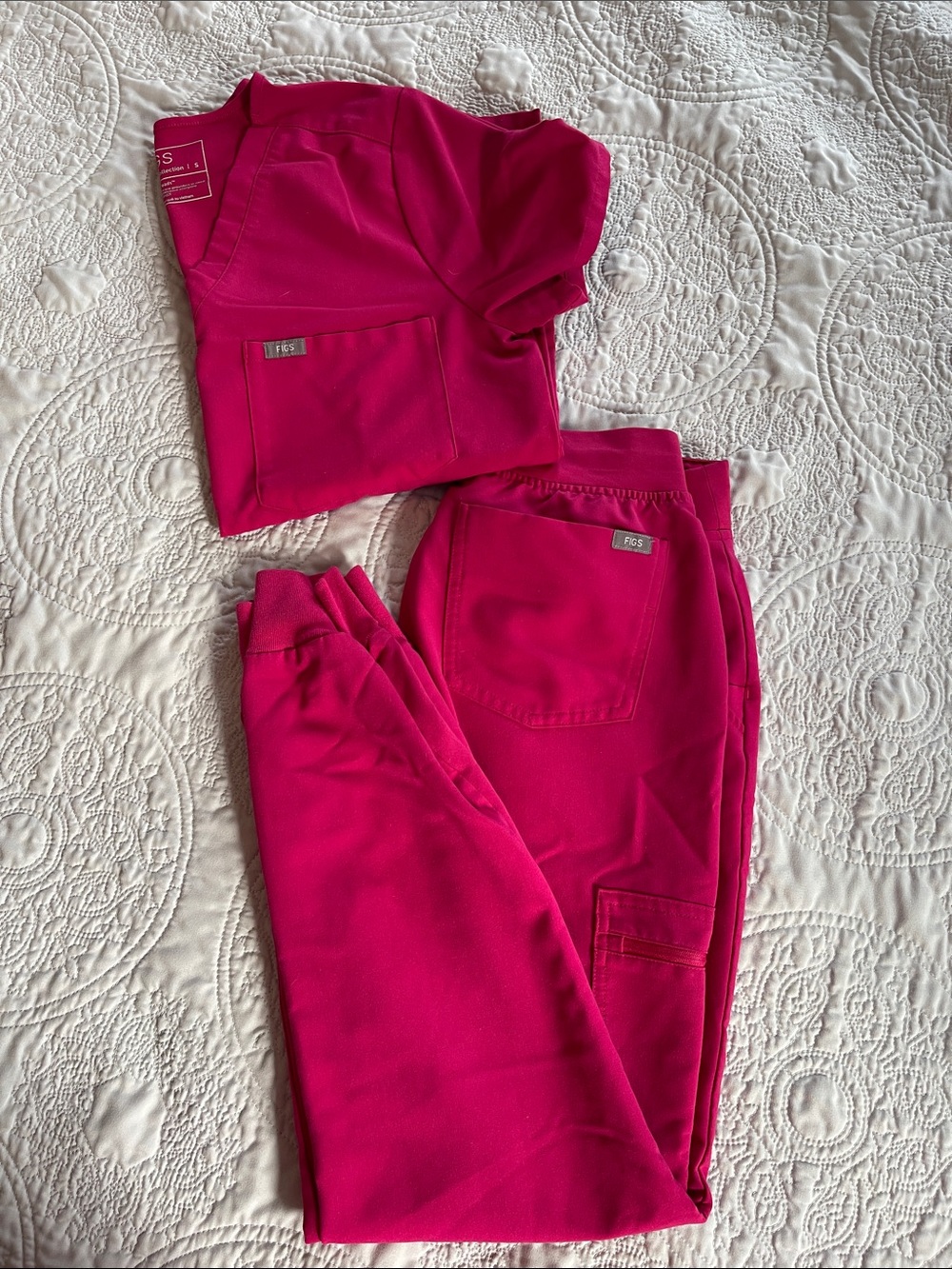 Figs Fuchsia Scrub Set - Women's Top and Jogger Pants